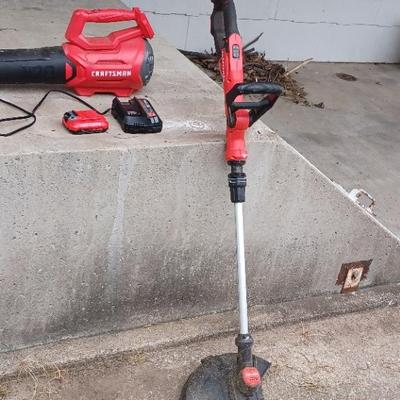 Craftsman Weed eater And Air blower 20v Lion