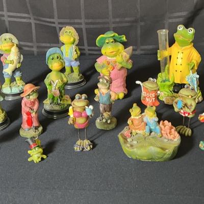 Adorable Frog Collection For The Frog Lover In Your Life!! (16 Frogs!)