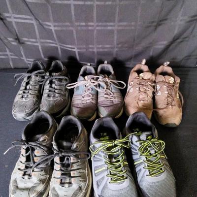 5 Pairs of Shoes: 1 (6.5) New Balance, 1 Avia (M 7.5) 3 Sketchers (2x7.5, 1x7)