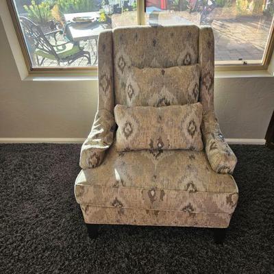 Ethan Allen chair, beautiful!