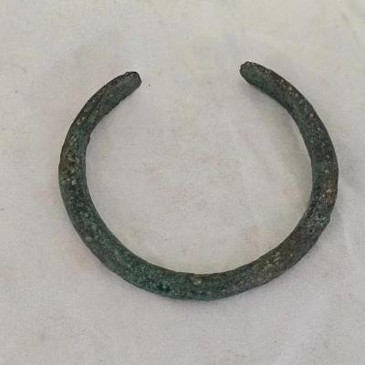 https://auctions4america.proxibid.com/Auctions-4-America/Ancient-Celtic-Viking-Many-More-Artifacts/event-catalog/277801