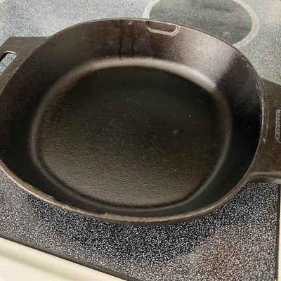Pampered Chef Cast Iron Pan
