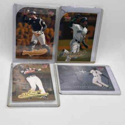 (4) Fleer Ultra Baseball Cards Feat - Frank Thomas

