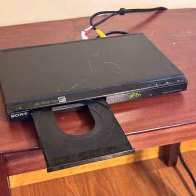 Sony DVD - DVPSR200P
