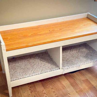 Storage Foot Bench
