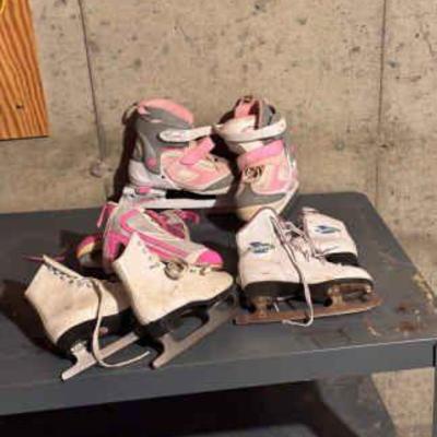 (4) Pairs Of Ice Skates
