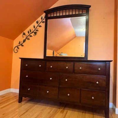 Vaughn Bassett Seven Drawer Dresser With Mirror
