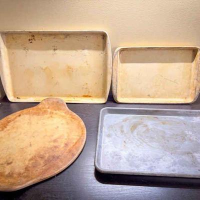 Pampered Chef Stoneware
