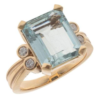 Aquamarine, Diamond, 14k Yellow Gold Ring