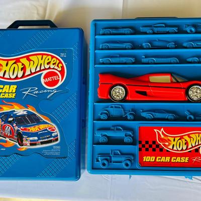 Vintage Hot Wheels & Die-Cast Car Collection – 100+ Cars with 2 Storage Carrying Cases