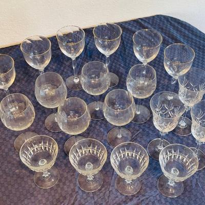 Vintage Crystal Stemware Collection – Set of 19 Mixed Styles