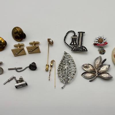 Vintage Men’s Accessories & Brooch Lot – Mixed Collection