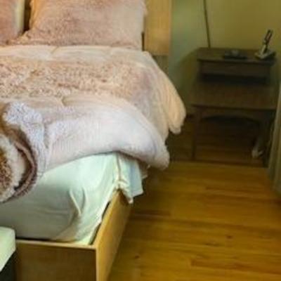 Platform style bed