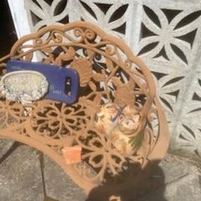 Garden bench