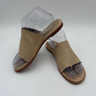 Beige Leather Slide Sandals - Eileen Fisher