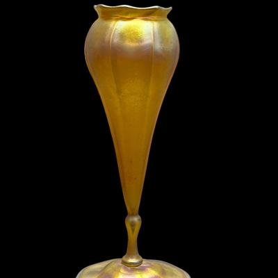 SB001 - Exquisite Louis Comfort Tiffany Gold Favrile Glass Vase