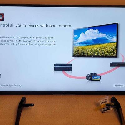 Sony 43" Bravia Smart TV And Wall Mount