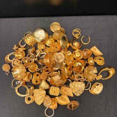 Ri204 mystery lot vintage gold earrings