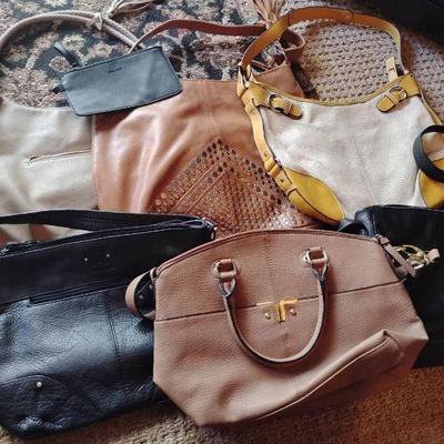 Ri276 purse lot 4 tan