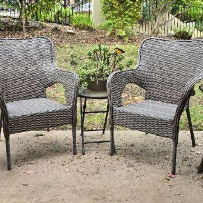 Ri200 patio chairs and tables