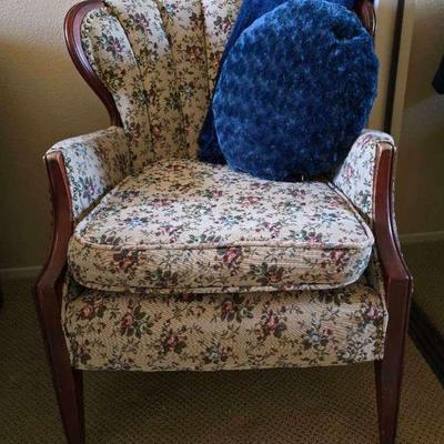 Ri235 floral chair