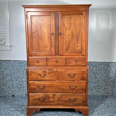 ETHAN ALLEN COUNTRY CROSSINGS HIGHBOY DRESSER | Ethan Allen English style "Country Crossings" highboy / gentlemen's...
