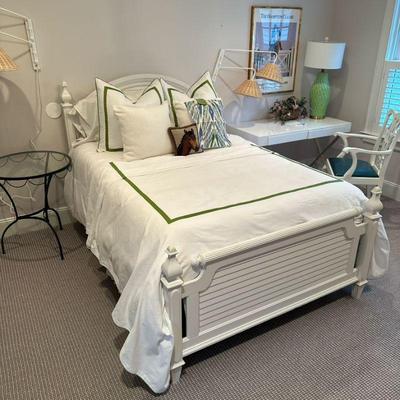 CARVED WOOD BEDFRAME | Full size bedframe with carved wood, painted white headboard & footboard. - h. 50 x w. 56.5 x l. 82 in
