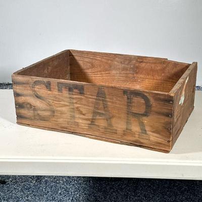 VINTAGE "STAR" WOODEN CRATE | Vintage wooden crate with "Star" & star decal on sides. - h. 7.25 x w. 15 x l. 21 in
