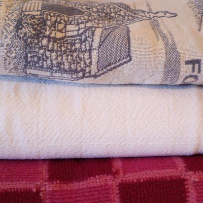 Cotton Blanket and Couch Throws (2)
