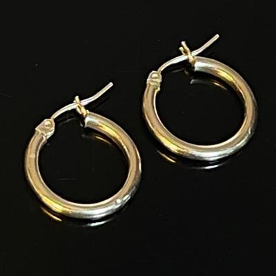 14K Yellow Gold Hoop Earrings 