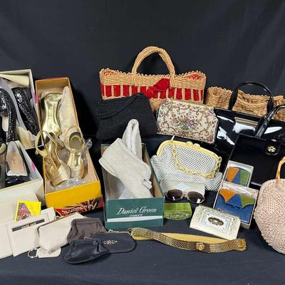 Vintage Purses And Shoes 