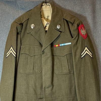 Militaria