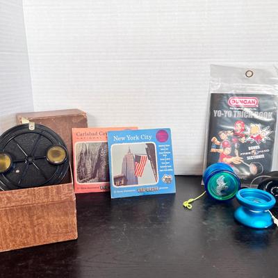 Vintage ViewMaster w/ Cartridges, 3 Yo-yos Duncan & Yomega Maverick 