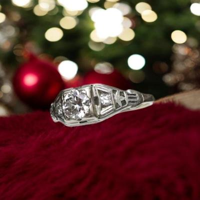 18K WHITE GOLD EUROPEAN CUT DIAMOND RING