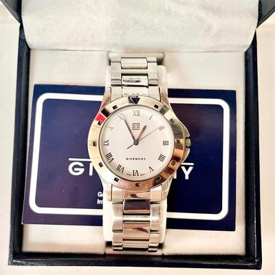 Givenchy Quartz Watch 