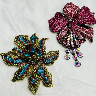 Stunning Kirks Folly Flower Brooches / Necklace Enhancers