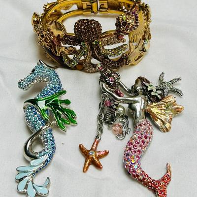 Kirks Folly Sea Themed Bracelet, Pins / Mermaid / Seahorse / Octopus