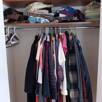 Women's Clothing & Accessories Mystery 