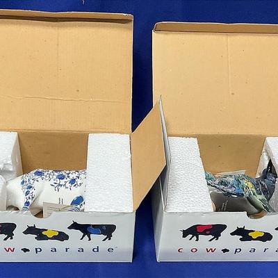 Set Of Two CowParade Mini Figures Art