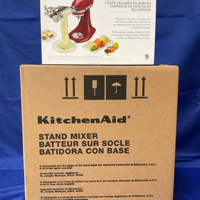 NIB Kitchen Aid Onyx Black Stand Mixer And Vegetable Sheet Cutter Attachment