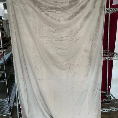 4 H. Versailtex 4 Microfiber Curtain Panels