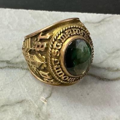 10kt Gold Mount St. Mary’s College Ring 1960 (18g) Size7 