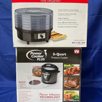 NIB Cuisinart Food Dehydrator And Power Cooker Plus