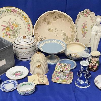 Misc Home Decor - Lenox, Wedgwood And More