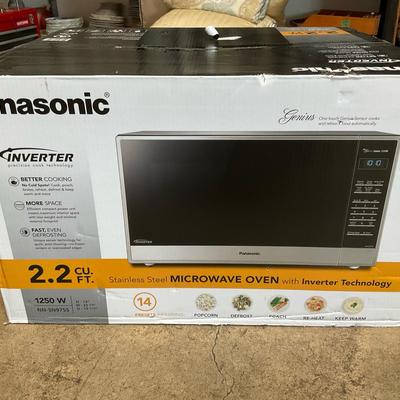 NEW Panasonic Stainless Steel Microwave Oven With Inverter Technology