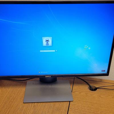Dell 27 In Monitor Lot 2