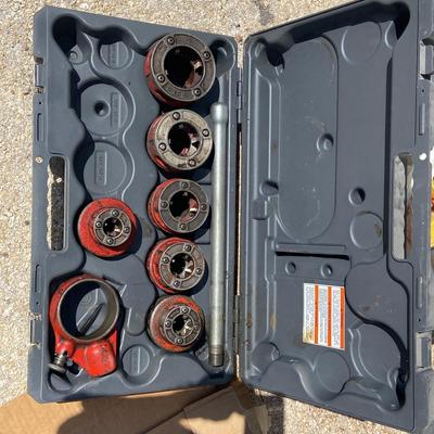 RIDGID Ratchet Threader Set