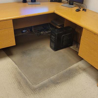Droemer Wooden Desk (Giddings, TX) (Desk #2)