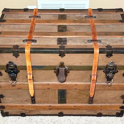 Antique Style Steamer Trunk