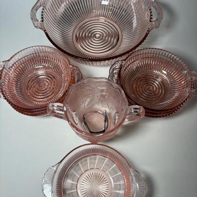 Anchor Hocking Queen Mary Berry Bowls & Serving Bowl 